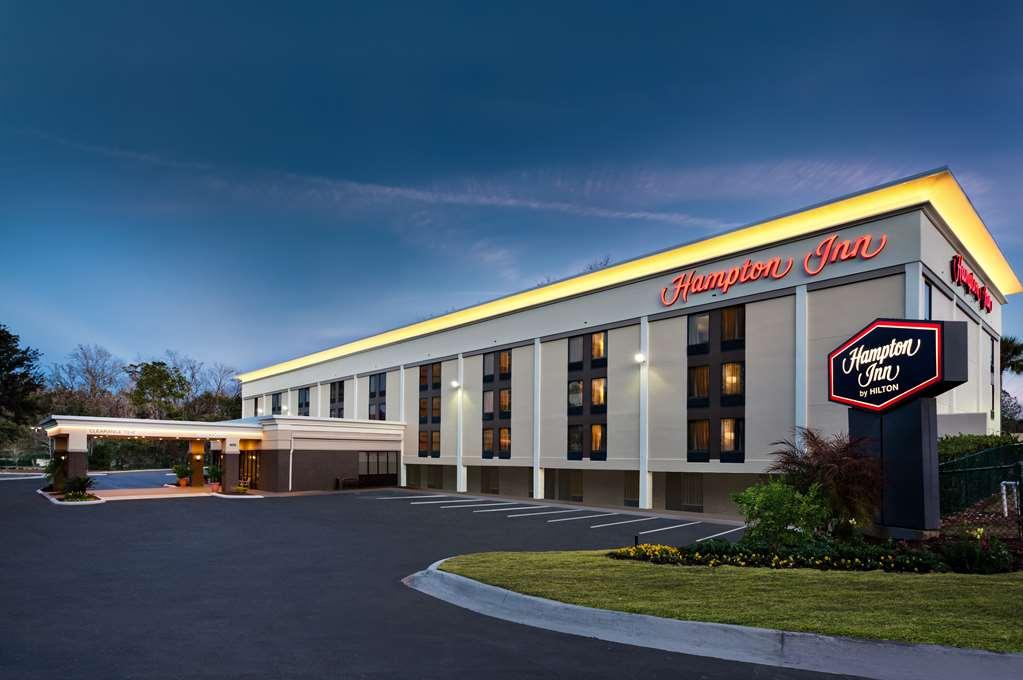Hampton Inn Gainesville Exterior photo