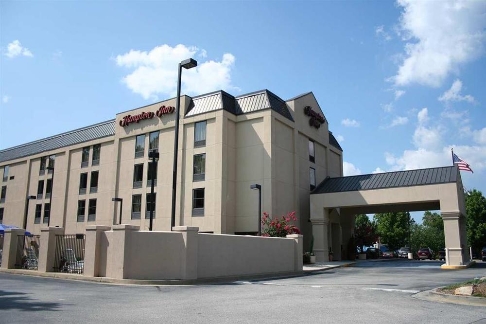 Hampton Inn Gainesville Exterior photo